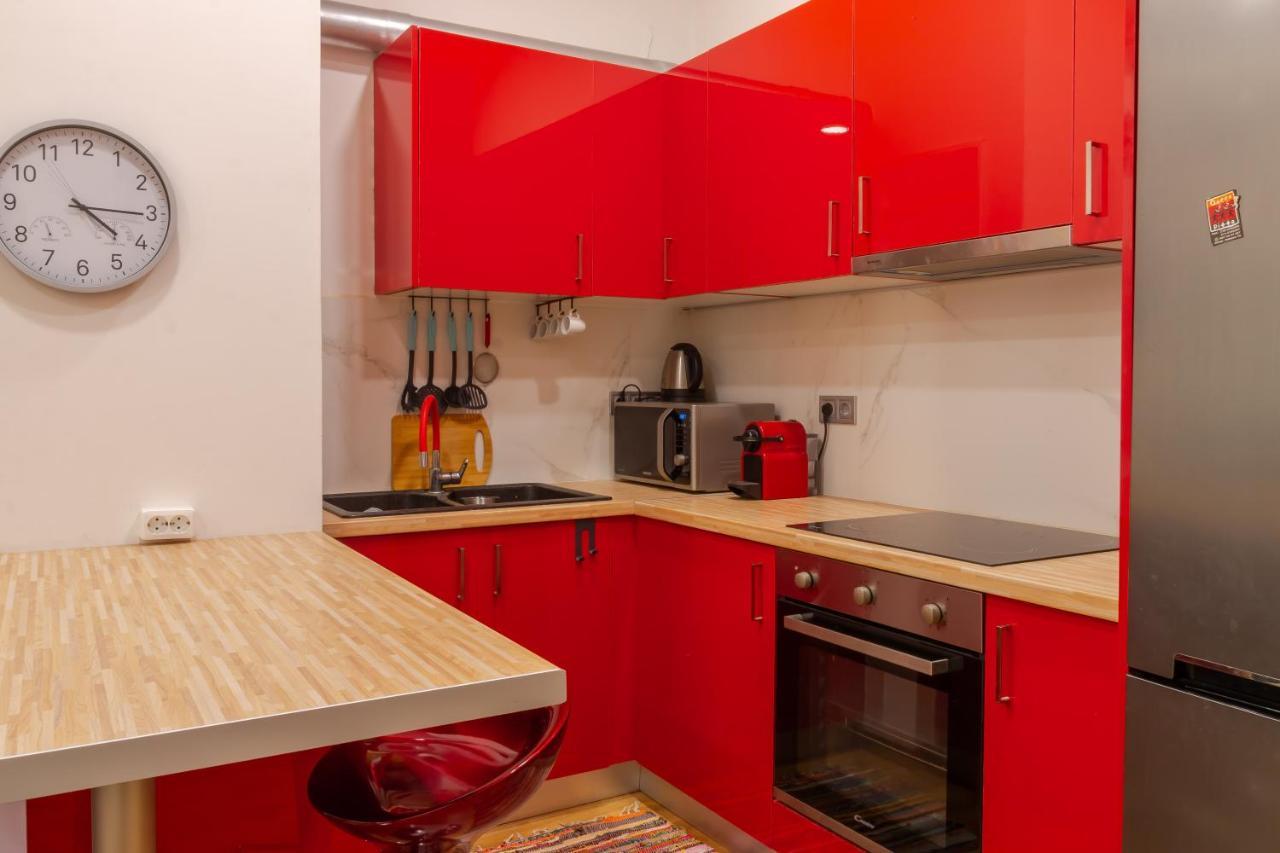 Academia Apartments By The Park Атина Екстериор снимка