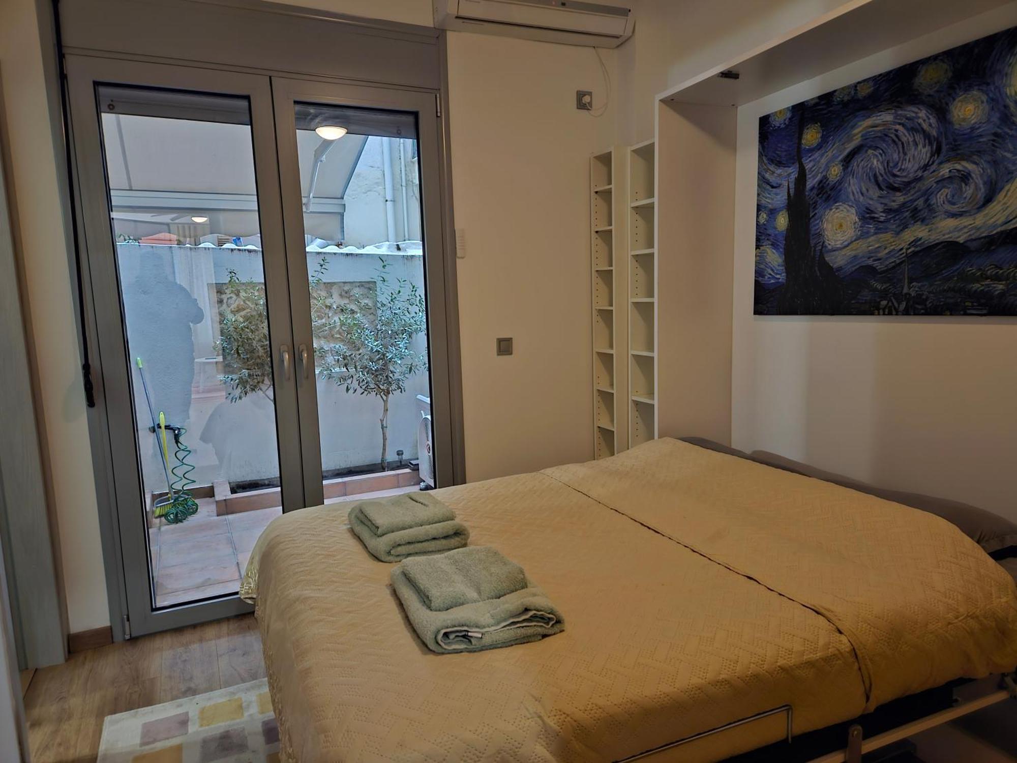 Academia Apartments By The Park Атина Екстериор снимка